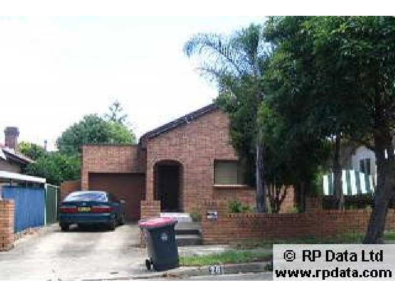 26 Benaroon Road, Lakemba NSW 2195