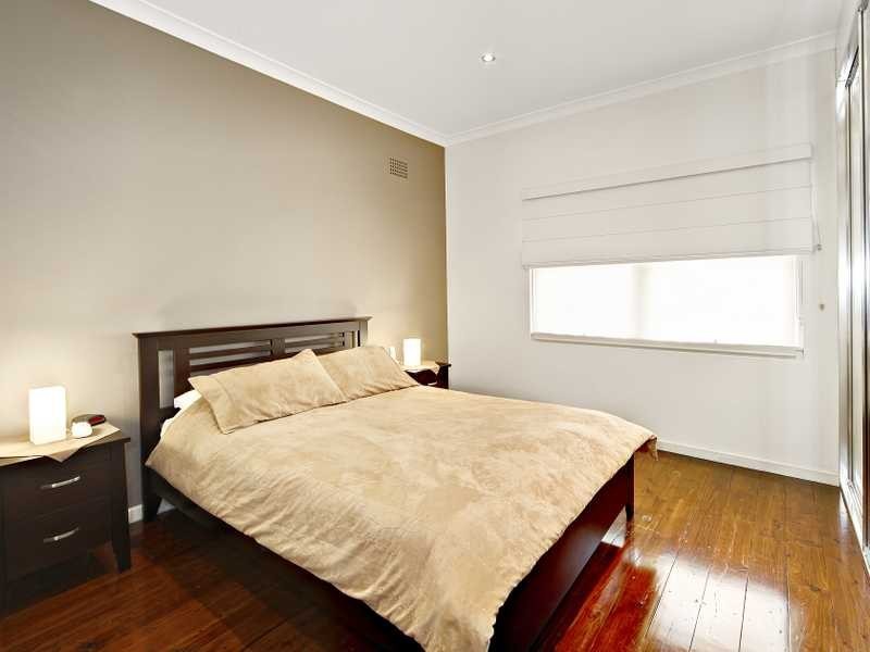 15 Lynesta Avenue, Bexley North NSW 2207