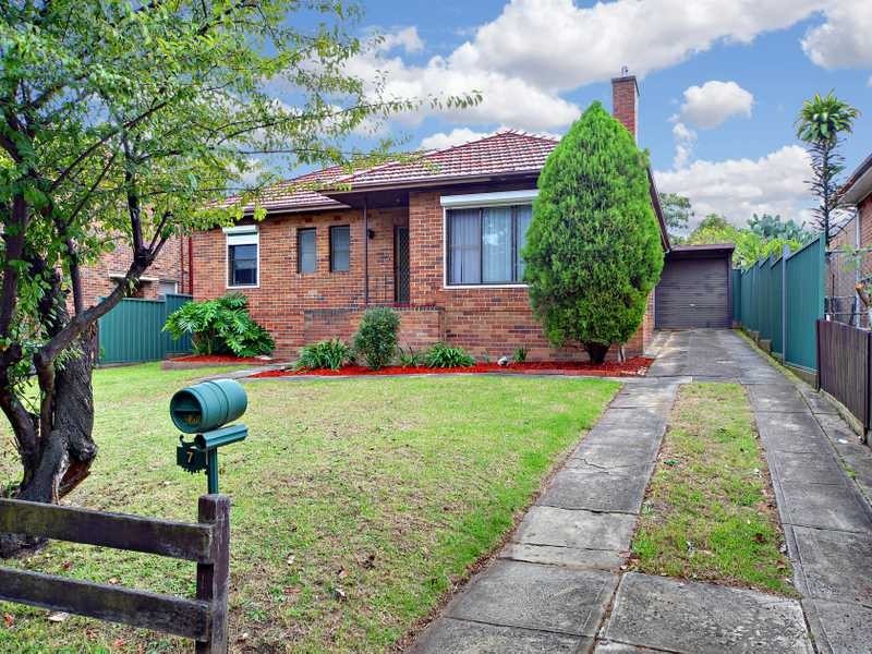 7 Miller Street, Kingsgrove NSW 2208