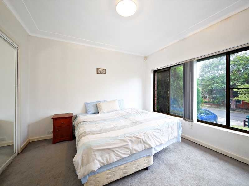 7 Miller Street, Kingsgrove NSW 2208