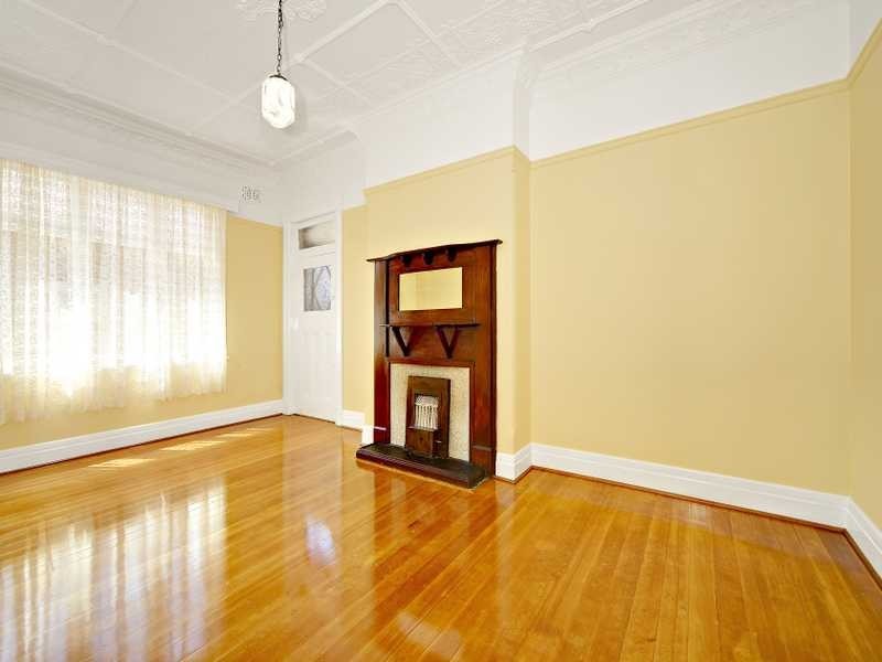 273 Forest Road, Bexley NSW 2207