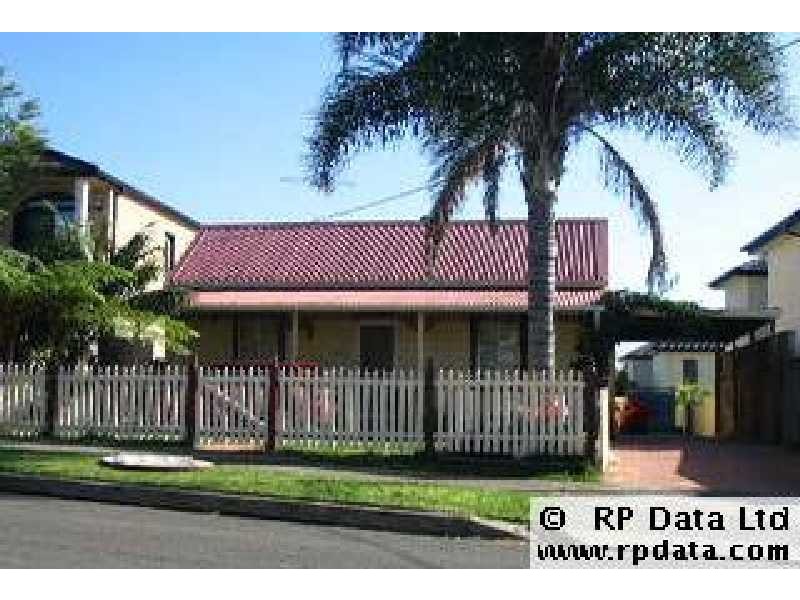 16a Arthur Street, Bexley NSW 2207