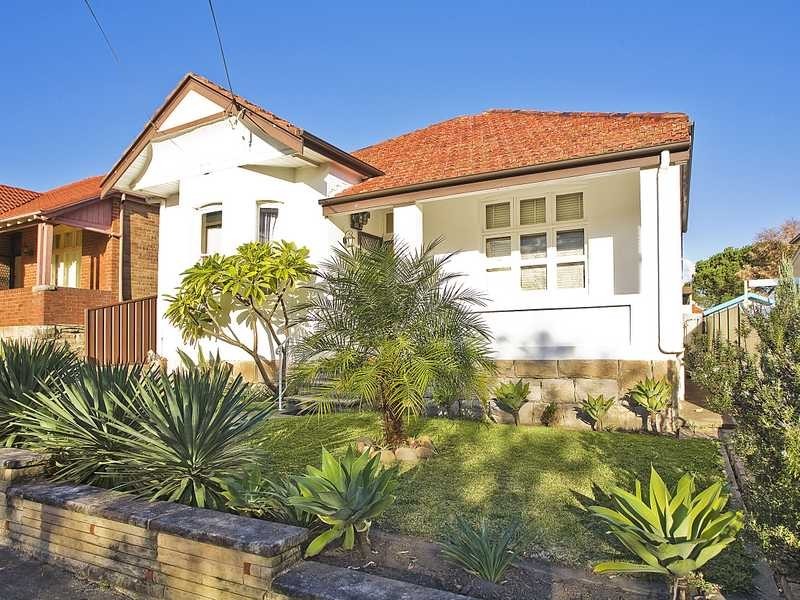 9 Smith Street, Bexley NSW 2207