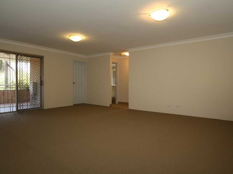 2/9-11 Carmen Street, Bankstown NSW 2200