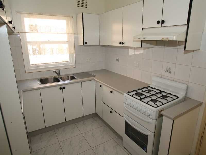 11 Lynesta Avenue, Bexley North NSW 2207