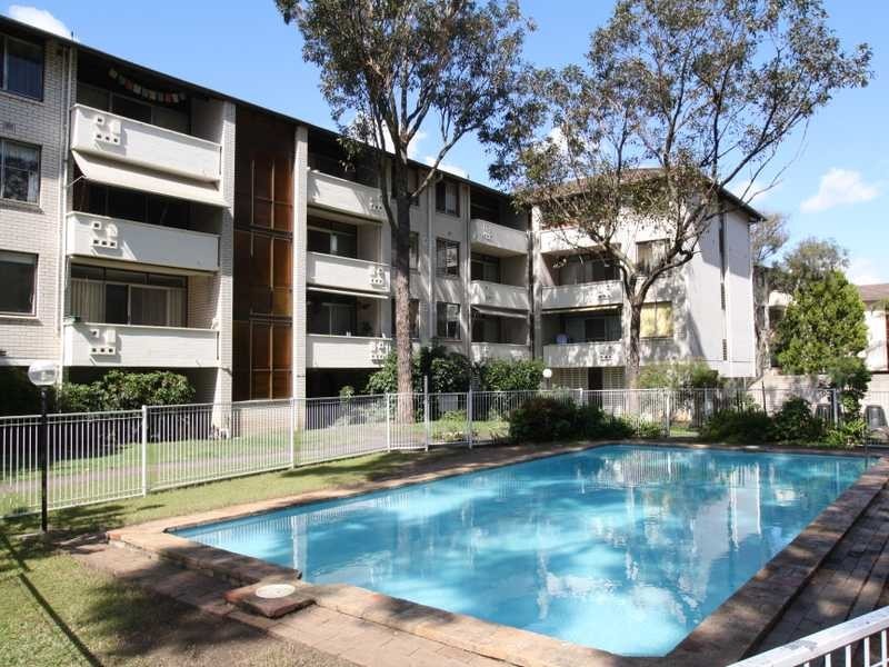 33/122-132 Georges River Road, Croydon Park NSW 2133