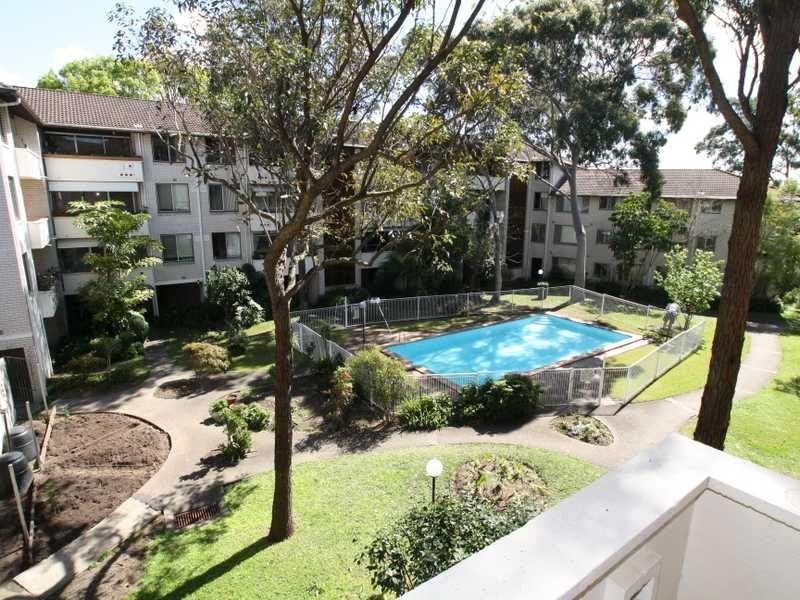 33/122-132 Georges River Road, Croydon Park NSW 2133