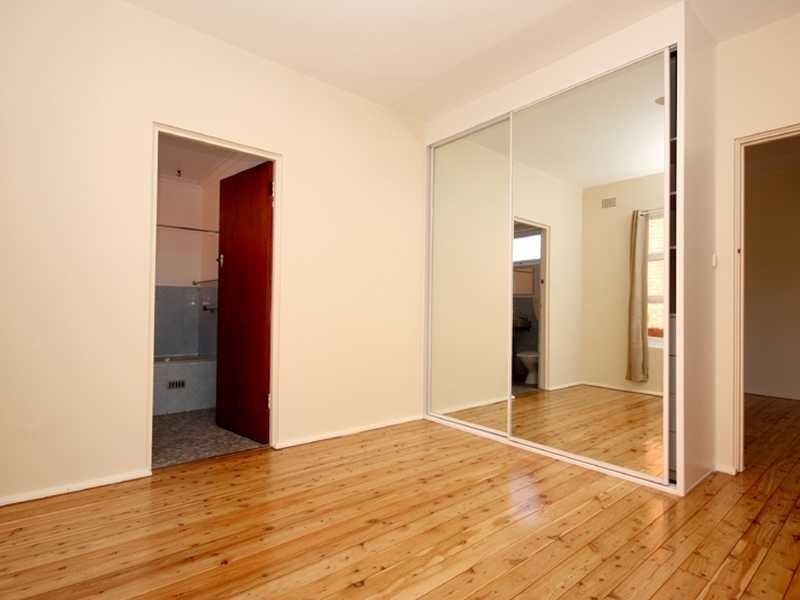 152 Queen Victoria Street, Bexley NSW 2207