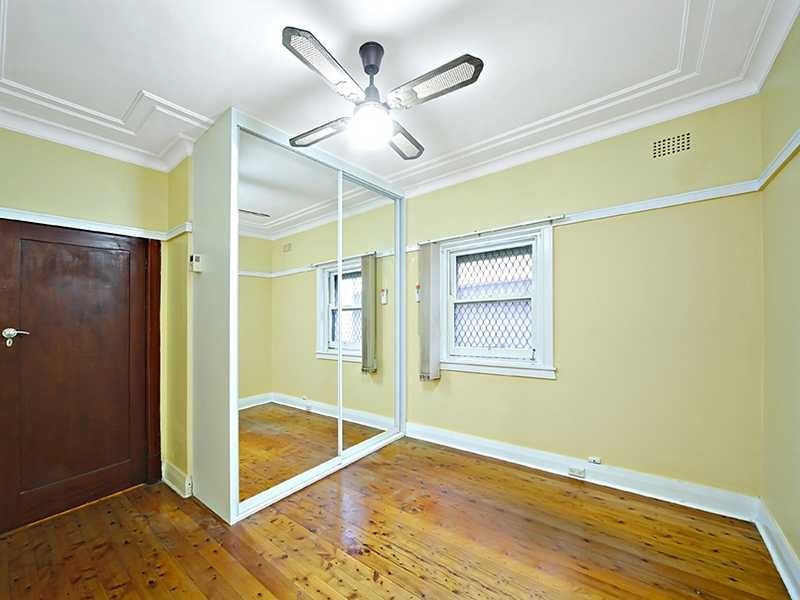 224 Bexley Road, Earlwood NSW 2206