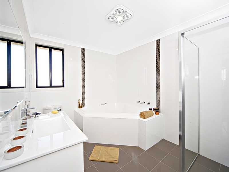 6 Chamberlain Road, Bexley NSW 2207