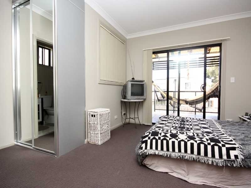 OFF 82 Rogers Street, Kingsgrove NSW 2208