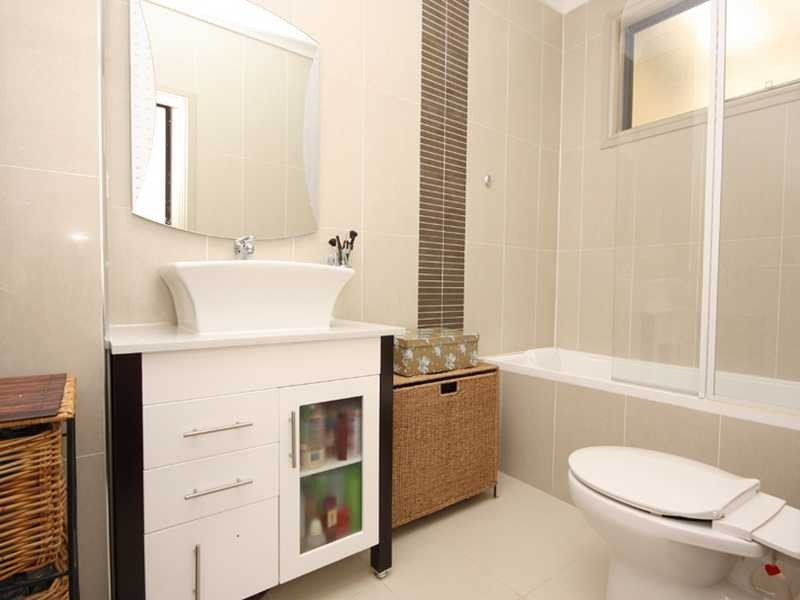 OFF 82 Rogers Street, Kingsgrove NSW 2208