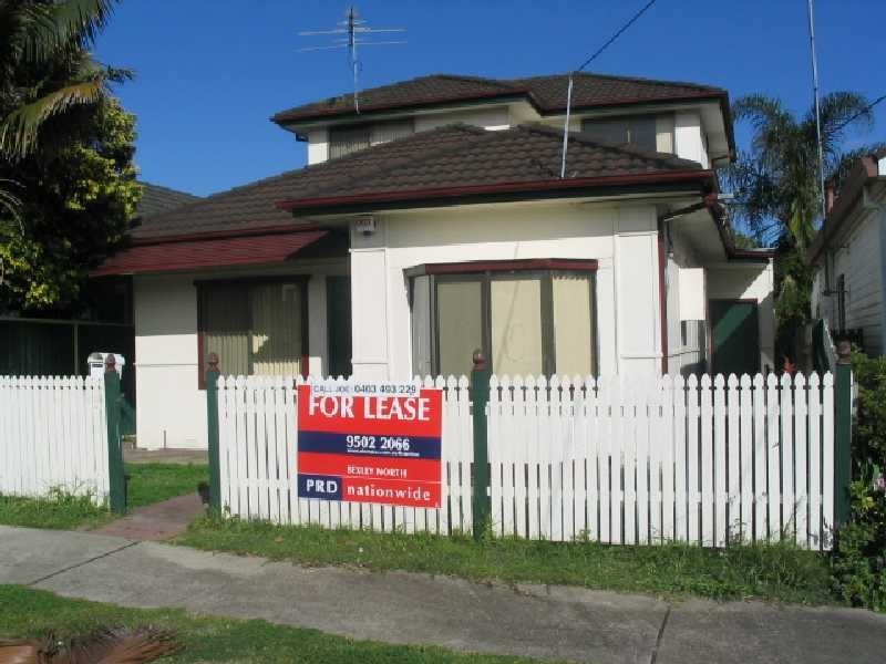 7 Chamberlain Road, Bexley NSW 2207