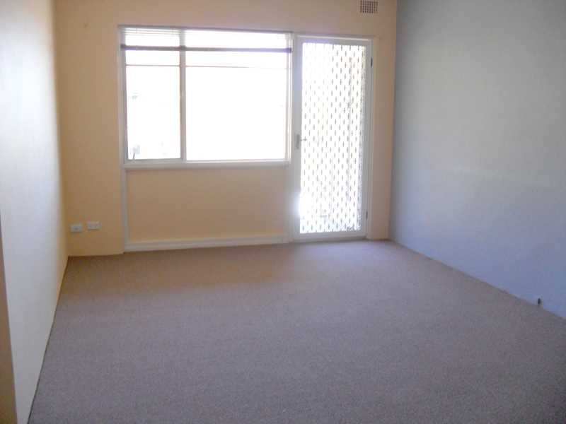 14 Drummond Street, Belmore NSW 2192