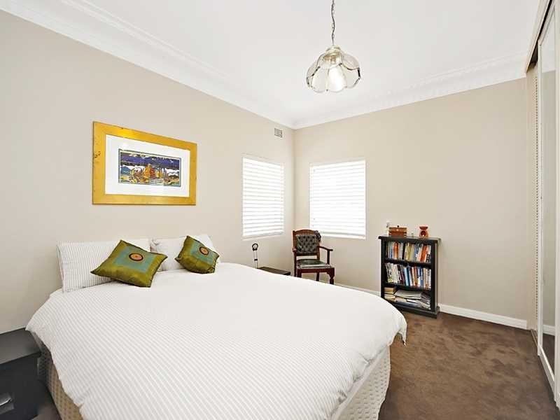 15 Yoorami Road, Beverly Hills NSW 2209