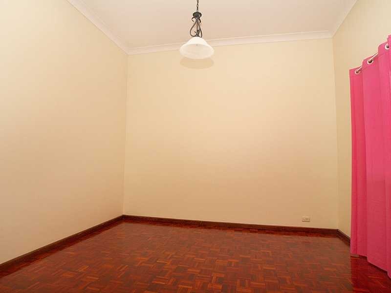 11 Rickard Street, Turrella NSW 2205