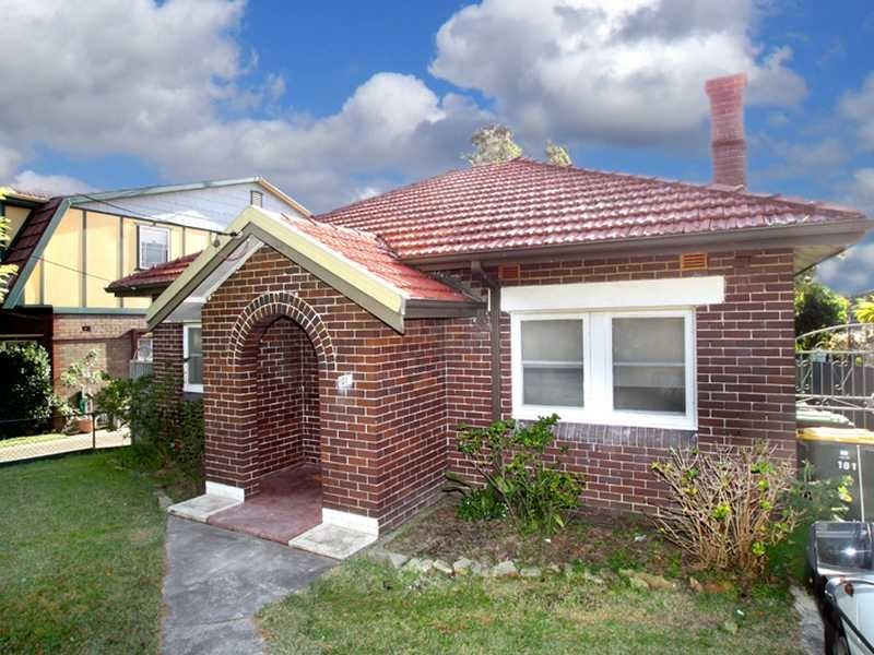 101 Permanent Ave, Earlwood NSW 2206