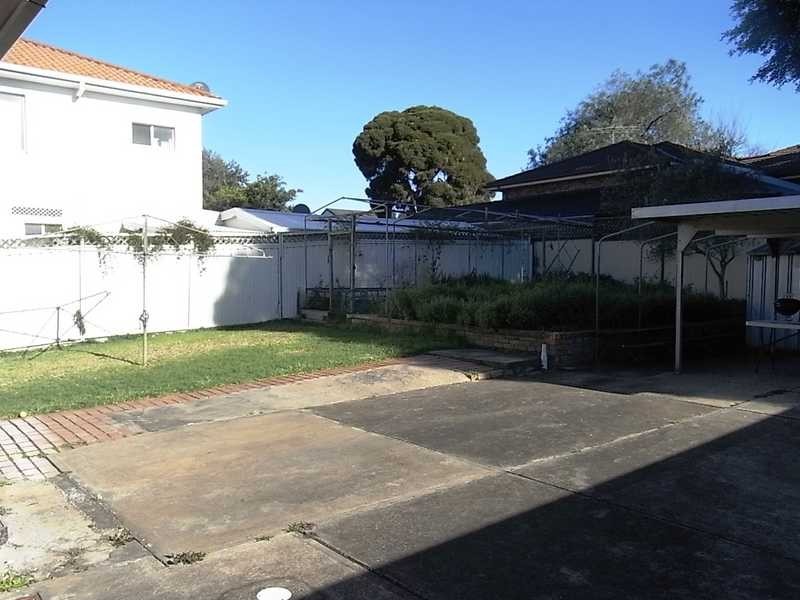 3 Armitree Street, Kingsgrove NSW 2208