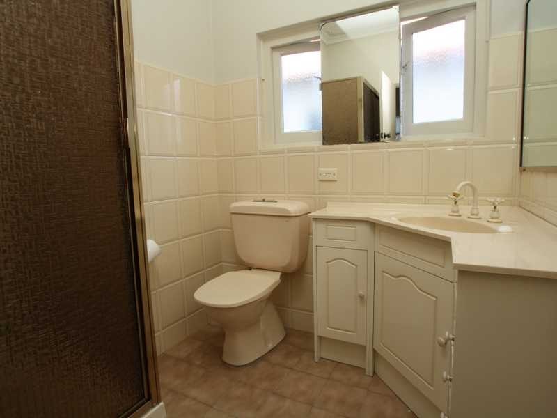 31 Hilton Avenue, Roselands NSW 2196