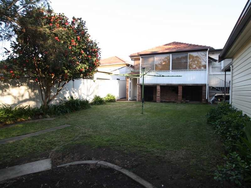 31 Hilton Avenue, Roselands NSW 2196