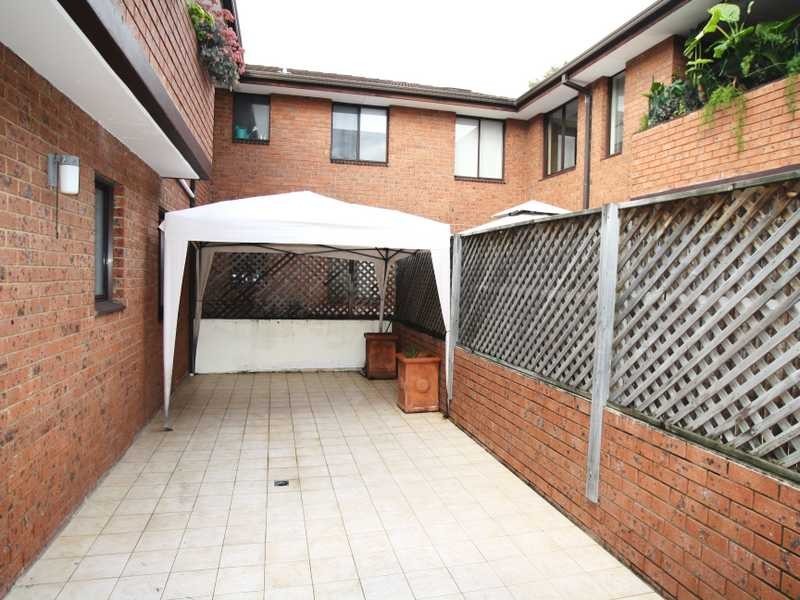 11/13 Gladstone Street, Bexley NSW 2207