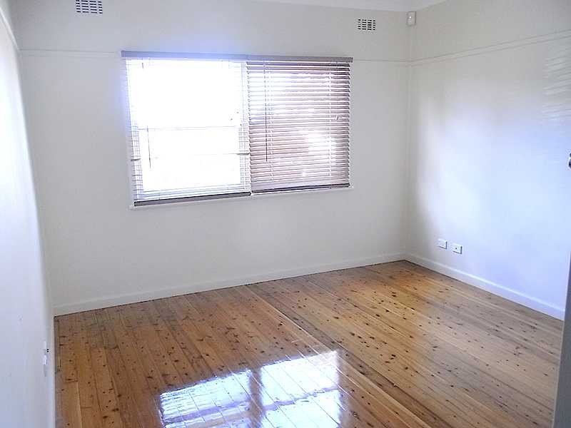 51 Chapel Street, Roselands NSW 2196