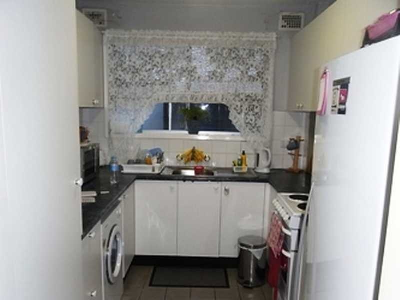 5 St Albans Road, Kingsgrove NSW 2208