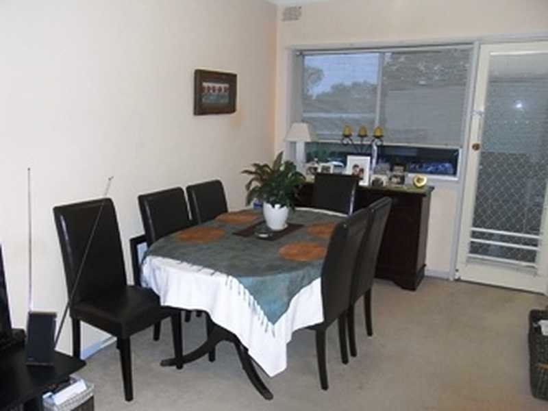 5 St Albans Road, Kingsgrove NSW 2208