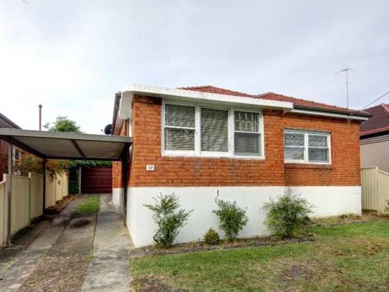 17 Carrisbrook Avenue, Bexley North NSW 2207