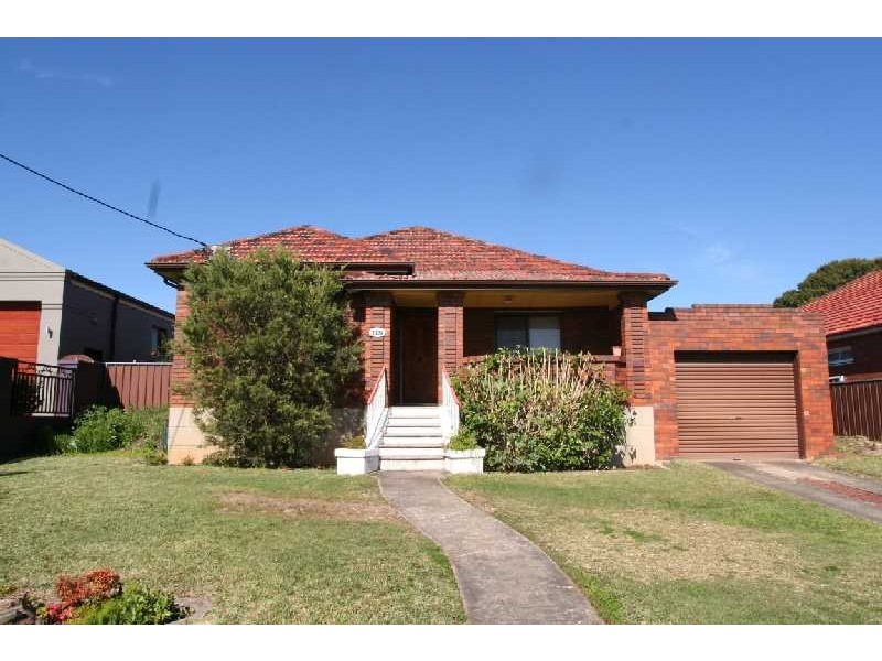 10 Mabel Street, Kingsgrove NSW 2208