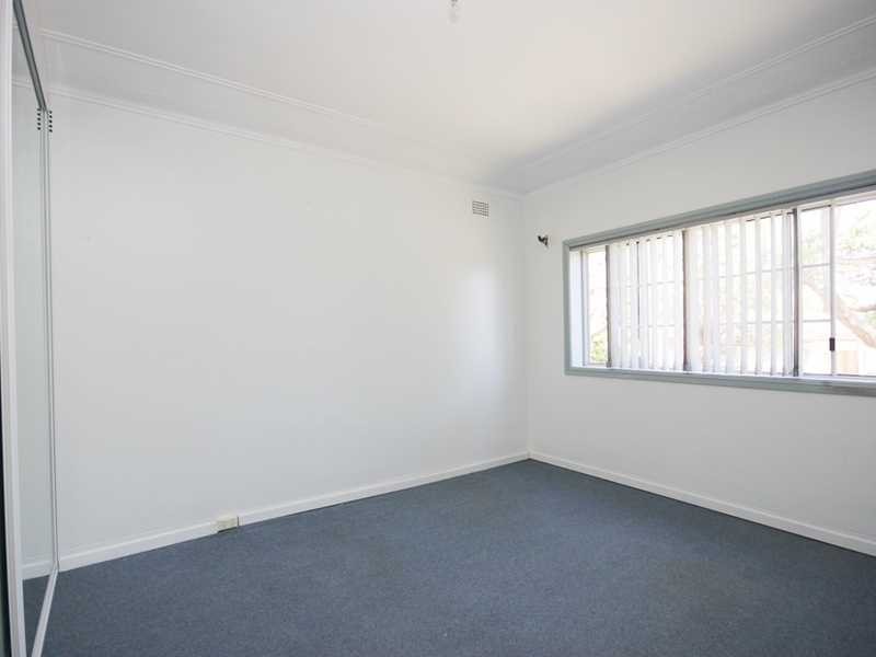 44 Rosemeath Avenue, Kingsgrove NSW 2208