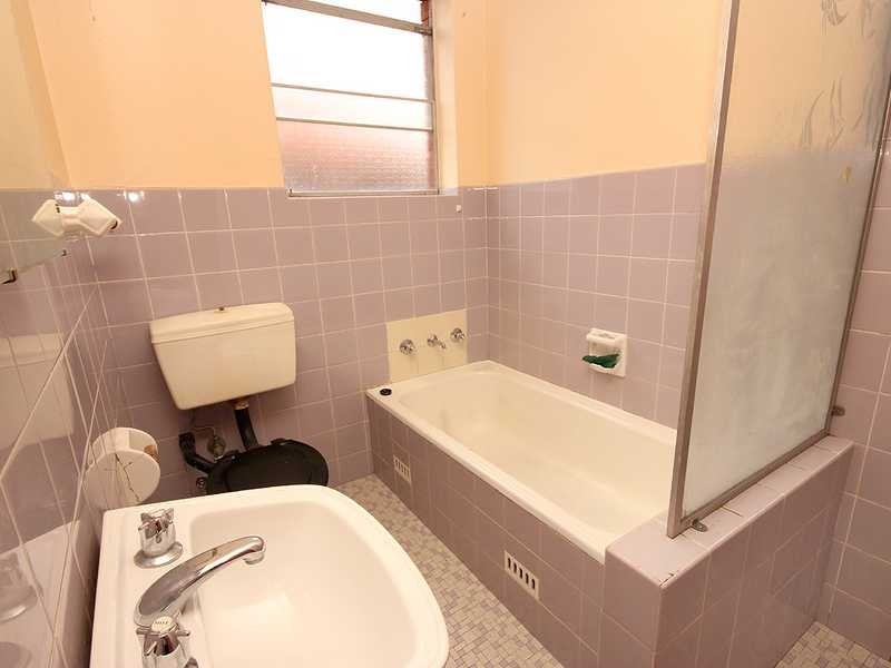 28 Taylor Street, Lakemba NSW 2195