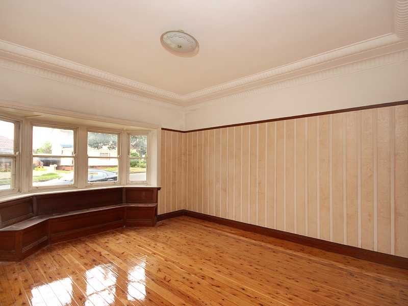 95 Staples Street, Kingsgrove NSW 2208