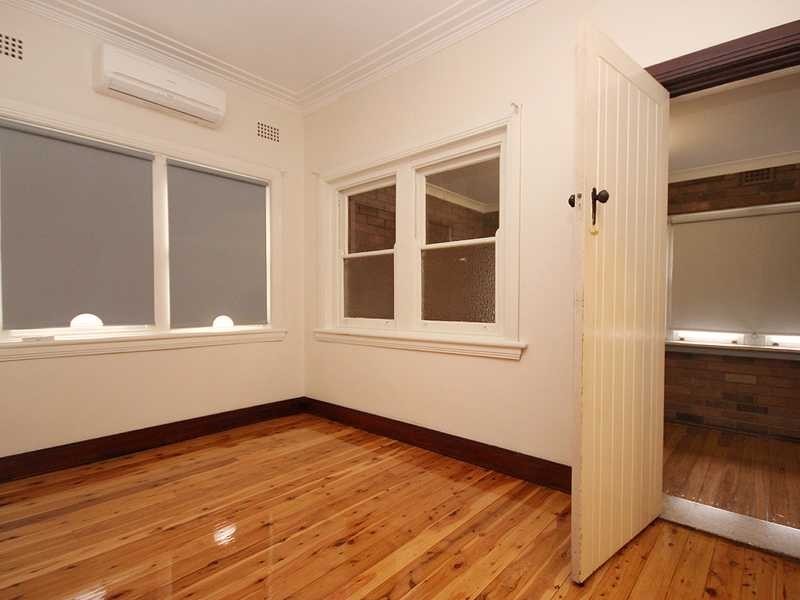 95 Staples Street, Kingsgrove NSW 2208