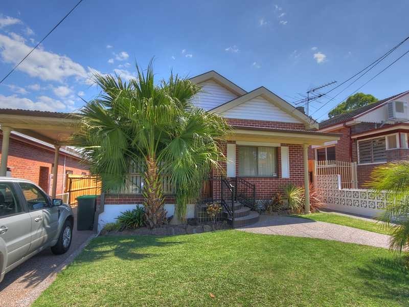 19 Belemba Avenue, Roselands NSW 2196