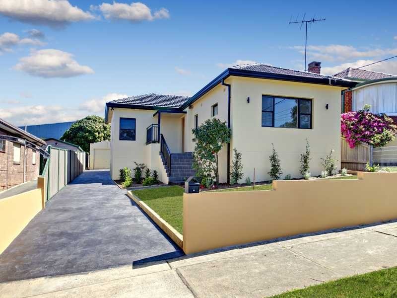 25 Arinya Street, Kingsgrove NSW 2208