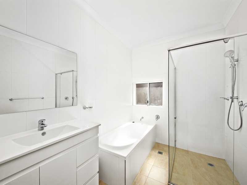 25 Arinya Street, Kingsgrove NSW 2208