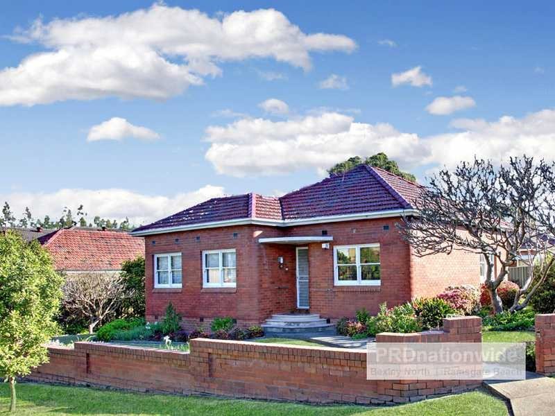 37 Bobodah Street, Kingsgrove NSW 2208