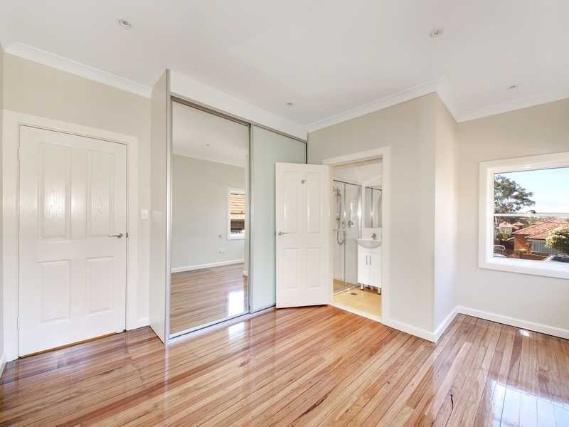 25 Arinya Street, Kingsgrove NSW 2208