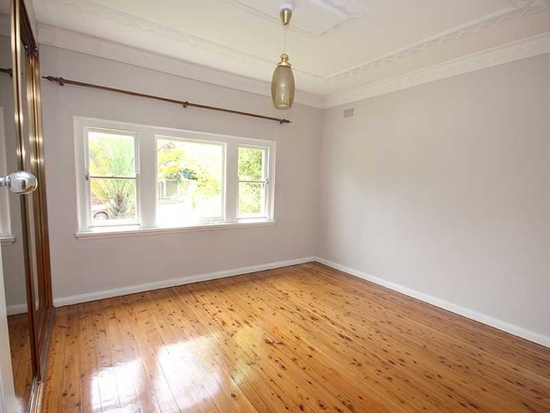 24 Barnsbury Grove, Bexley North NSW 2207