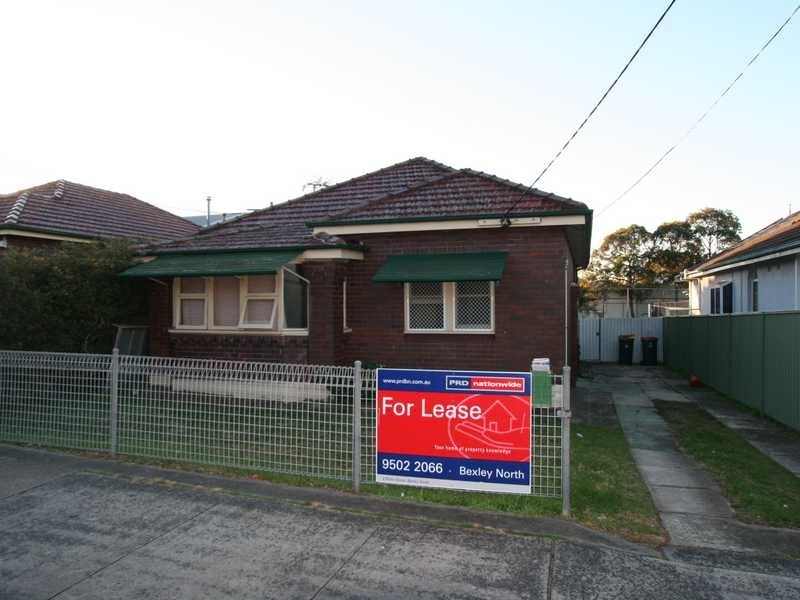 3 The Avenue, Kingsgrove NSW 2208