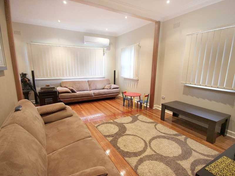 12 Demaine Avenue, Bexley North NSW 2207