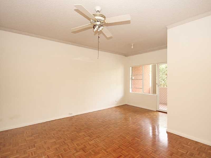 1 Queens Road, Brighton-le-sands NSW 2216