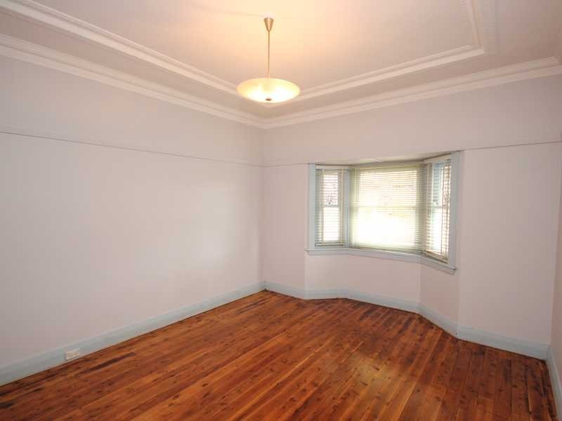 2 The Avenue, Kingsgrove NSW 2208