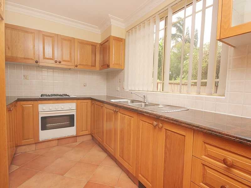 6a Waterview Street, Carlton NSW 2218