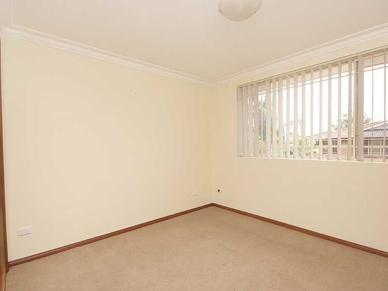 6a Waterview Street, Carlton NSW 2218