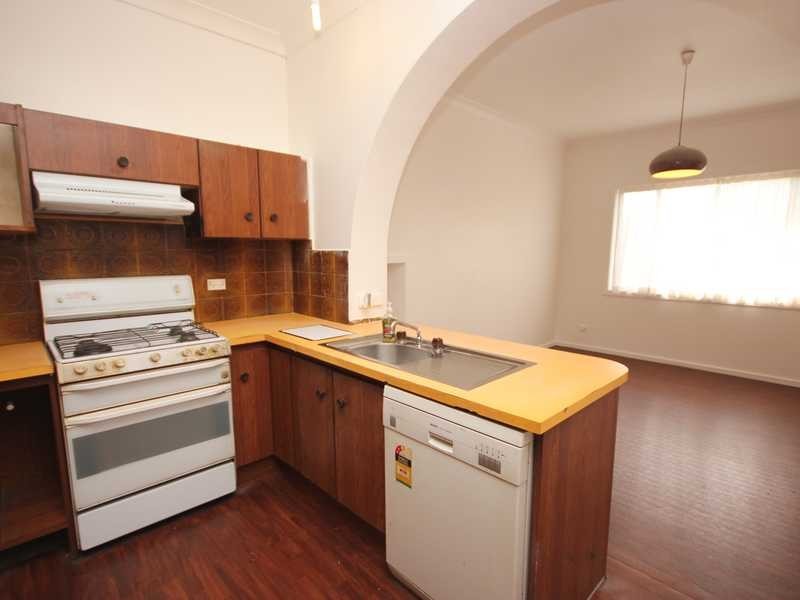 2 Glenwall Street, Kingsgrove NSW 2208