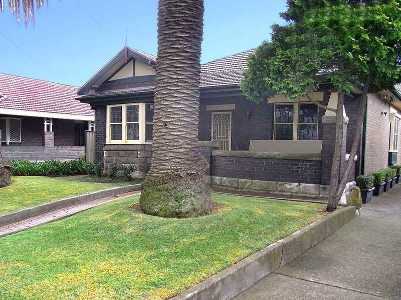 43 Bayview Avenue, Earlwood NSW 2206