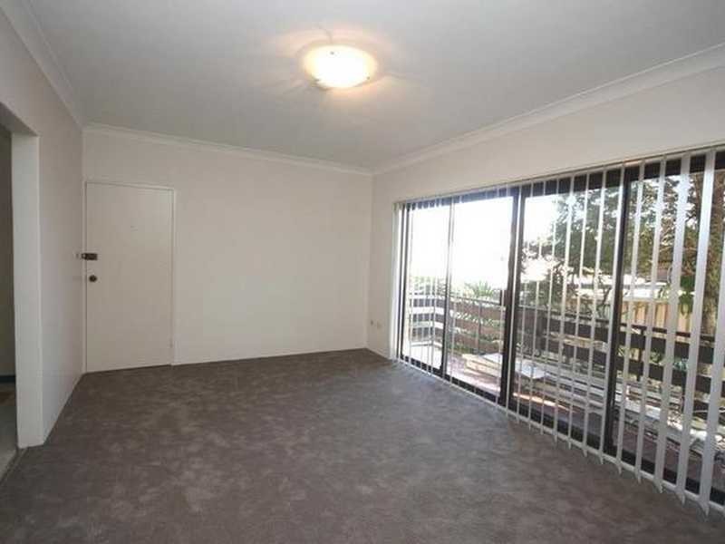 2/113 Wellbank Street, North Strathfield NSW 2137