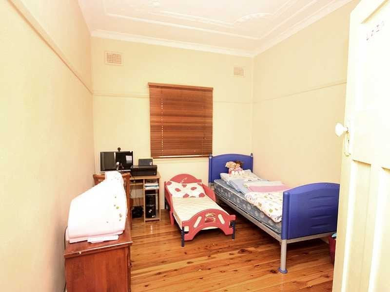 49 Chapel Street, Roselands NSW 2196